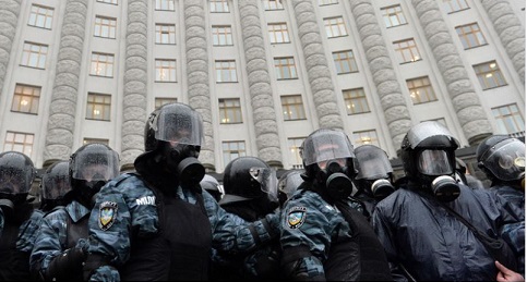 Proteste in Ucraina contro il governo, Kiev,  (SERGEI SUPINSKY/AFP/Getty Images)
